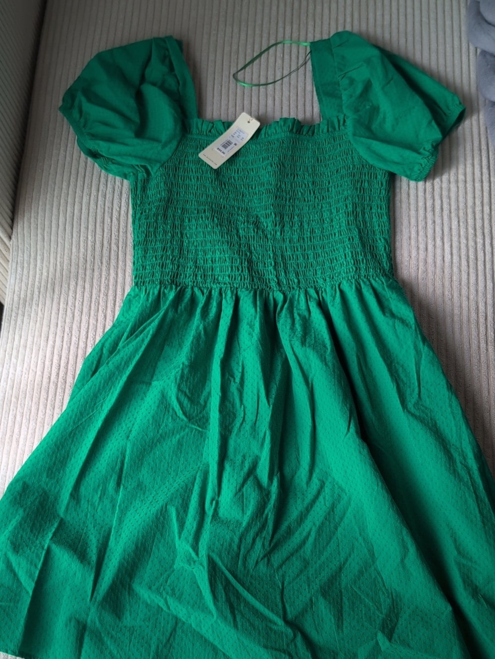 Women Emerald Green Smocked Puff-Sleeve Dress